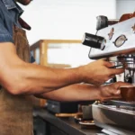¿Qué máquinas de café tener en mi bar?